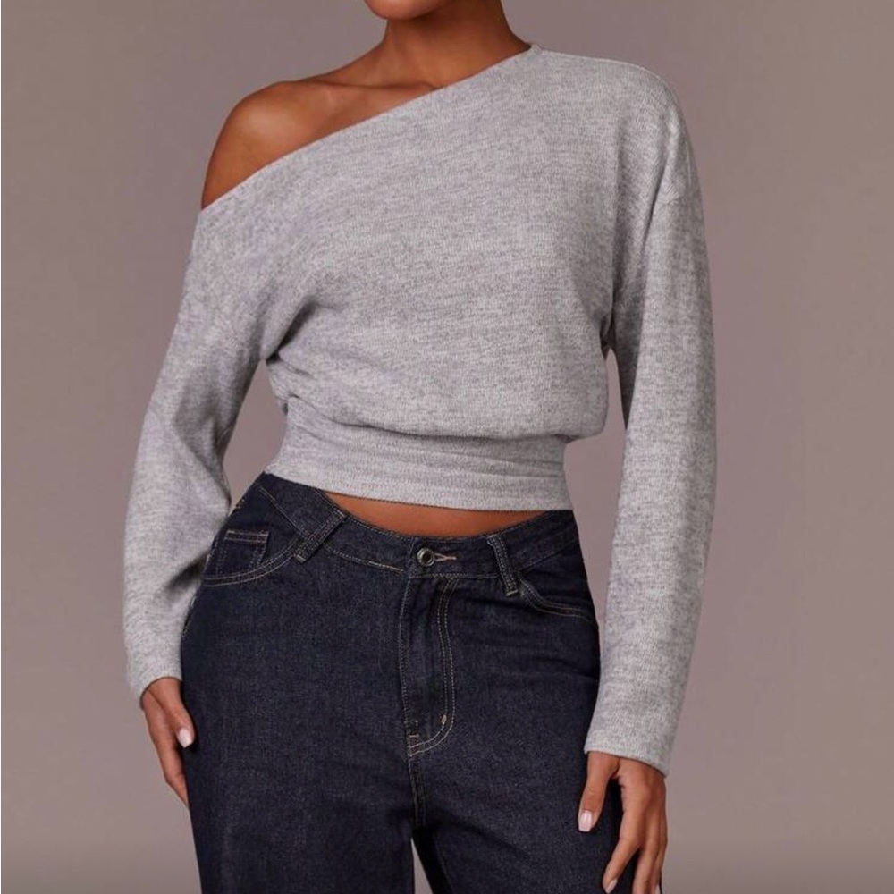 Elegant Gray Off-Shoulder Long Sleeve Top